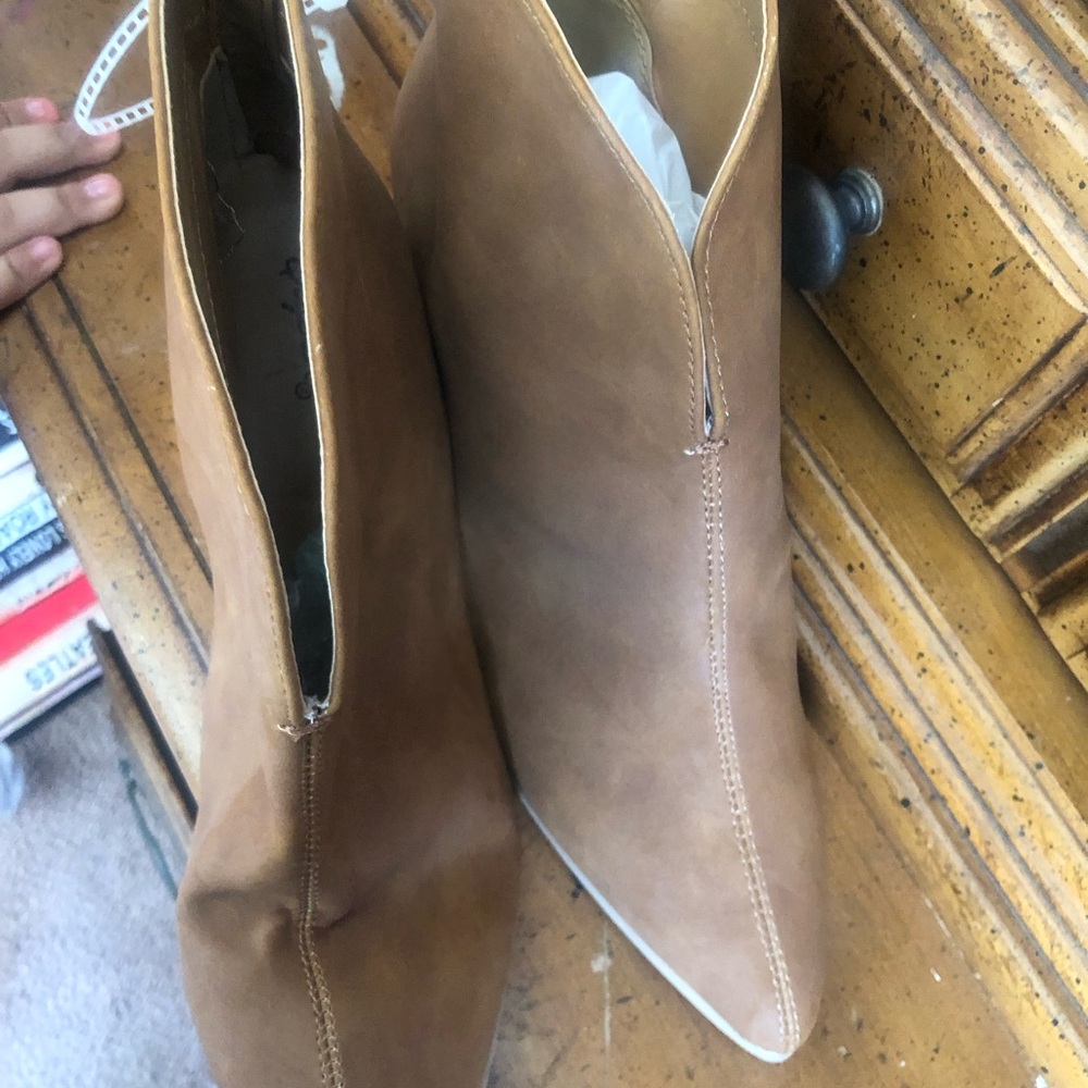 Qupid Tan Pointed Ankle Booties